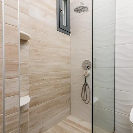 Elmara Luxury 1 - Next To The Villa *